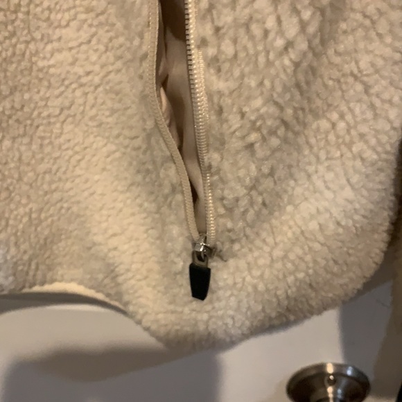 Old navy jacket - Picture 4 of 4